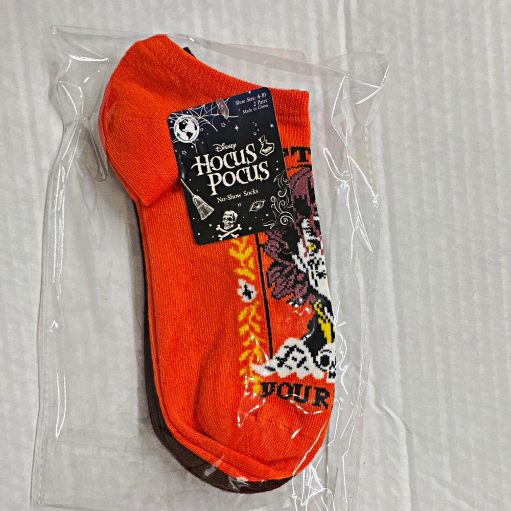 Disney Hocus Pocus Graphic No-Show Socks 2 Pairs women's Orange Brown